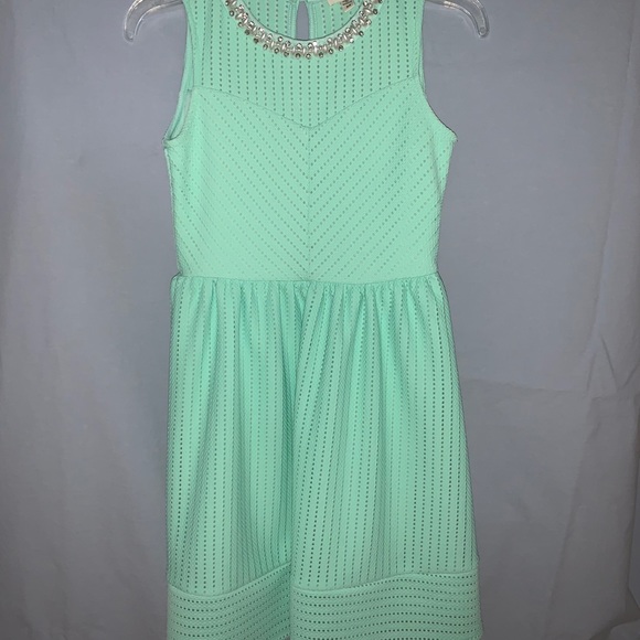 Girls mint green sleeveless dress - Picture 2 of 2